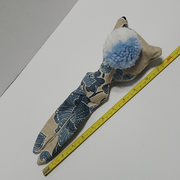 Catnip Floppy Ears Bunny, handmade cat toy - Picture 5 of 6